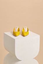 Alia Leather Mule - Marigold